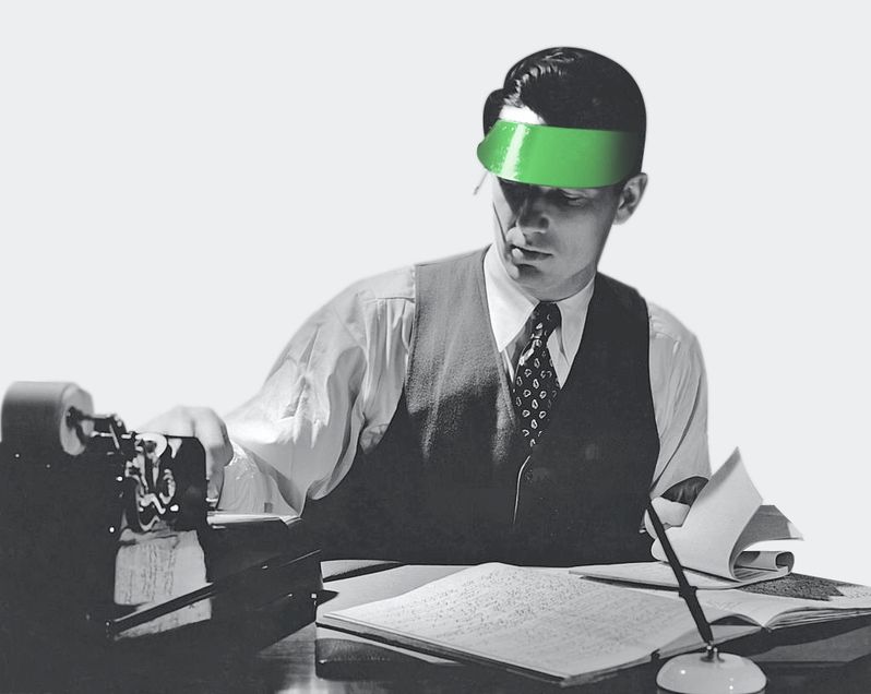 WhaleBooks accountant with green visor